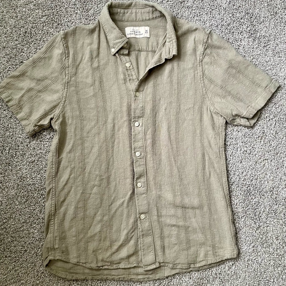 Abercrombie & Fitch Olive Green Short Sleeve Button-Down Shirt